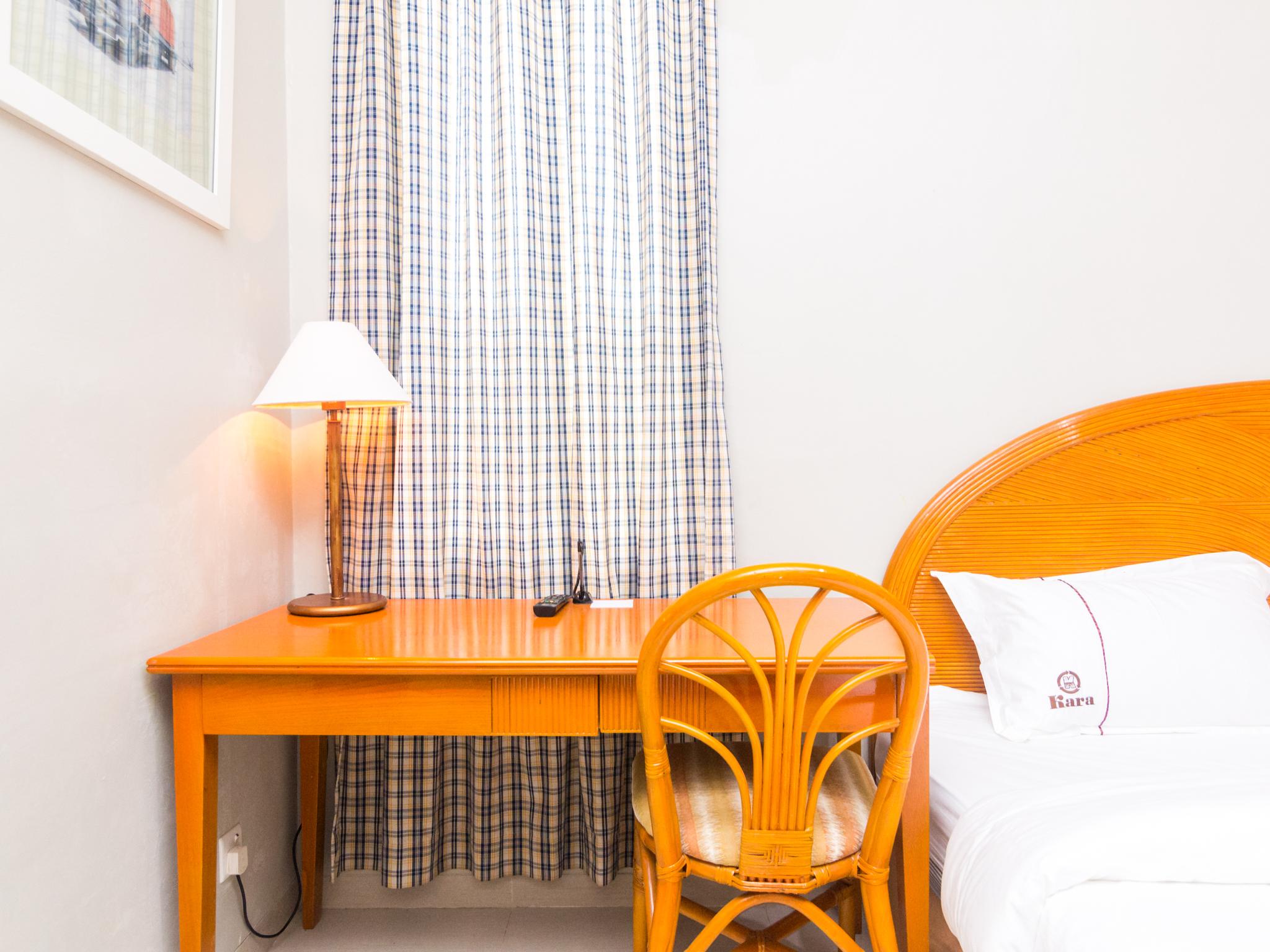 Capital O 1867 Kara Guest House Batam Luaran gambar